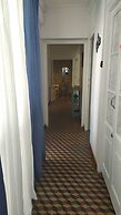 V Barcelona Hostal
