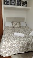 V Barcelona Hostal