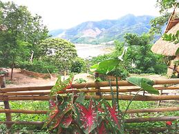 Art Khamu Homestay