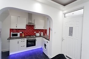 Leeds House
