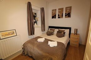 PearTree House