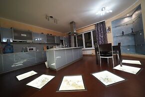 Apartment on 1 Morskaya St.