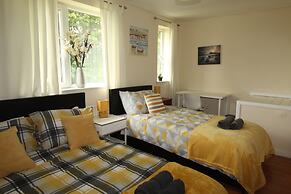Cowsley House