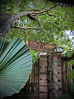 Nan House