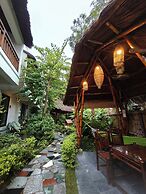 Nan House
