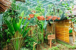 Nan House