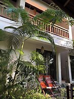 Nan House