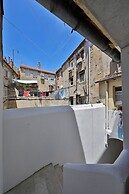 Pyrotima Apartments