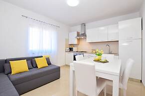 Apartment Maja