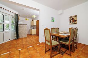 Apartments Mirela