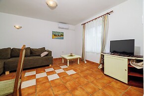 Apartments Mirela