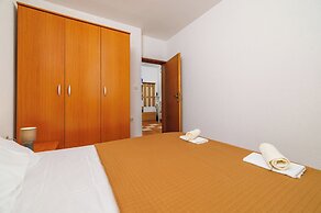 Apartments Mirela