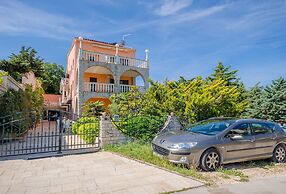 Apartments Drago