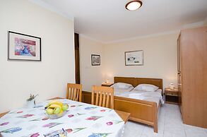Apartments Drago