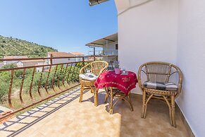 Apartments Ivat
