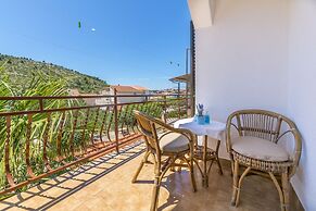 Apartments Ivat