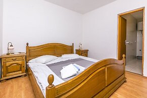 Apartments Ivat