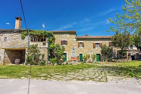 House Dorino