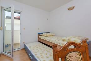 Apartment Marinko