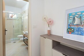 Apartments Marina