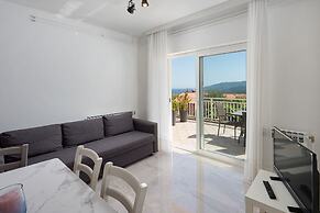 Apartments Marina