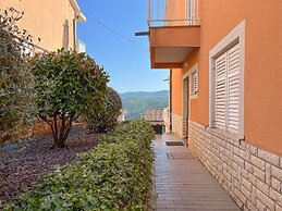 Apartments Marina