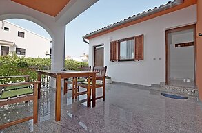 Apartment Ljiljana