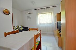 Apartment Ljiljana