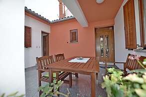 Apartment Ljiljana