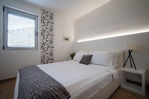 Apartments Valbruna