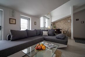 Apartments Valbruna