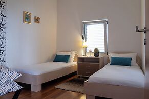Apartments Valbruna