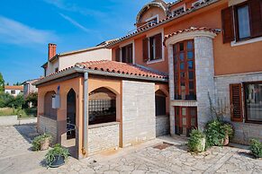 Apartments Manda