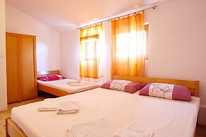 Apartments Manda
