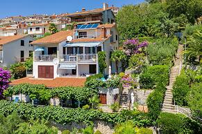Apartments Mandica