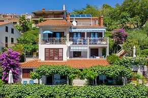 Apartments Mandica