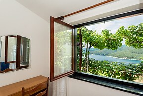 Apartments Mandica