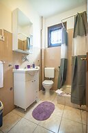 Room Anton