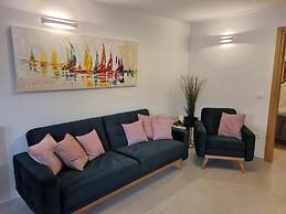 Apartments Cerin