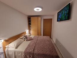 Apartments Cerin