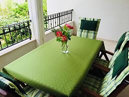 Apartments Cerin