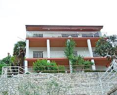 Apartments Elide