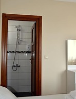 Ozgurcan Apart