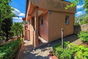 Apartment Ivan