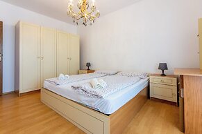Apartment Vazmica