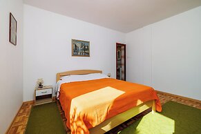 Apartment Zdravka