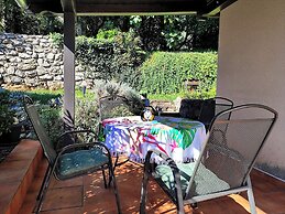 House Mirella