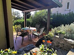 House Mirella