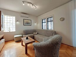 Apartment Neda