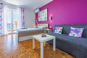 Apartment Mira
